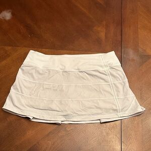 Women's Lululemon White Skort.